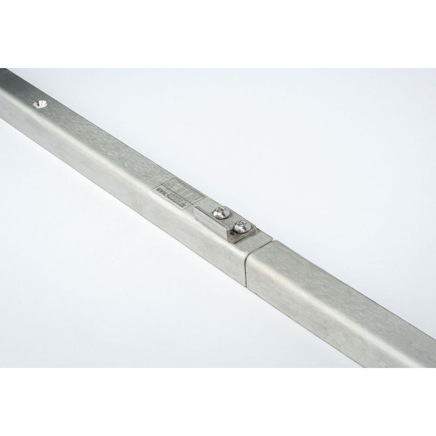 Garagentor Bodenschiene aus 3mm Edelstahl, 2495mm für Schwing- & Sektionaltore